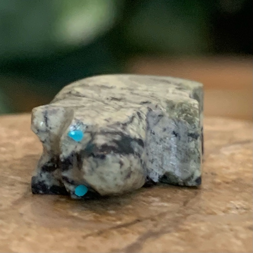 Native American Style Zuni Bear Fetish Bead Drilled Stone Mini Animal Carving .8 - Picture 8 of 14